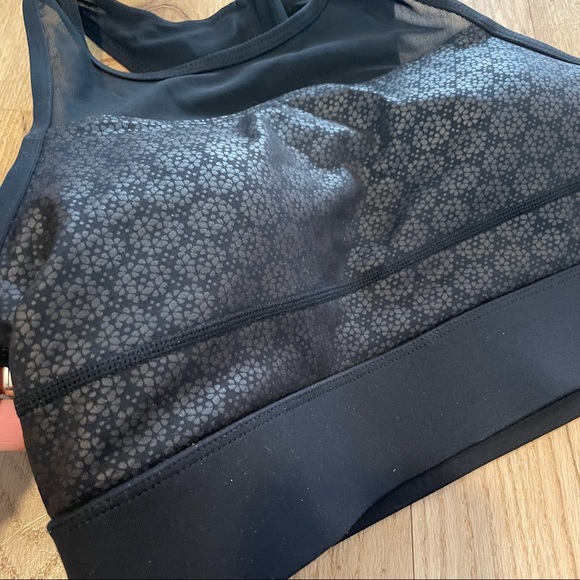 NEW Zyia ALL STAR BRA Black Flower size Medium.  Without Tags. High Impact style - Picture 1 of 6